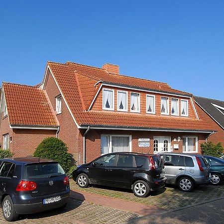 Friesenmeer Ferienwohnung Vier Бензерзил Екстериор снимка